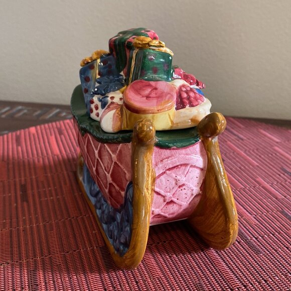Holiday Ceramic Sleigh Trinket Box or Candy Box - Picture 6 of 14